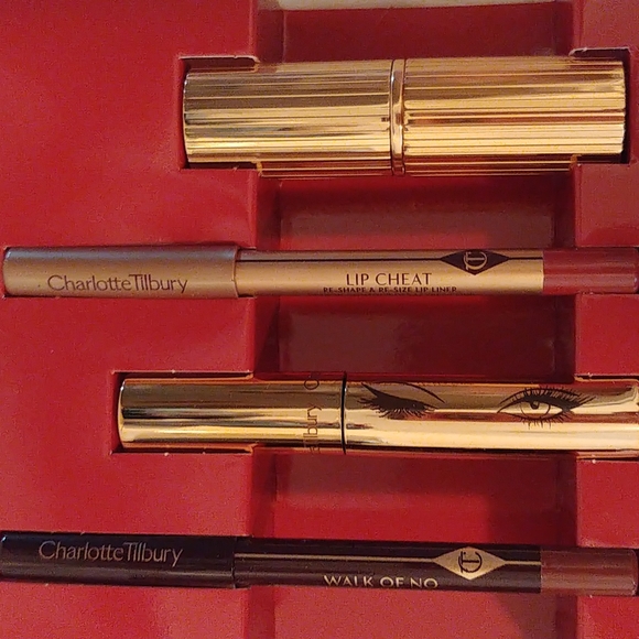 💋FIRM! NWT CHARLOTTE TILBURY WALK OF NO SHAME ON THE GO LIMITED EDITION - Picture 13 of 17